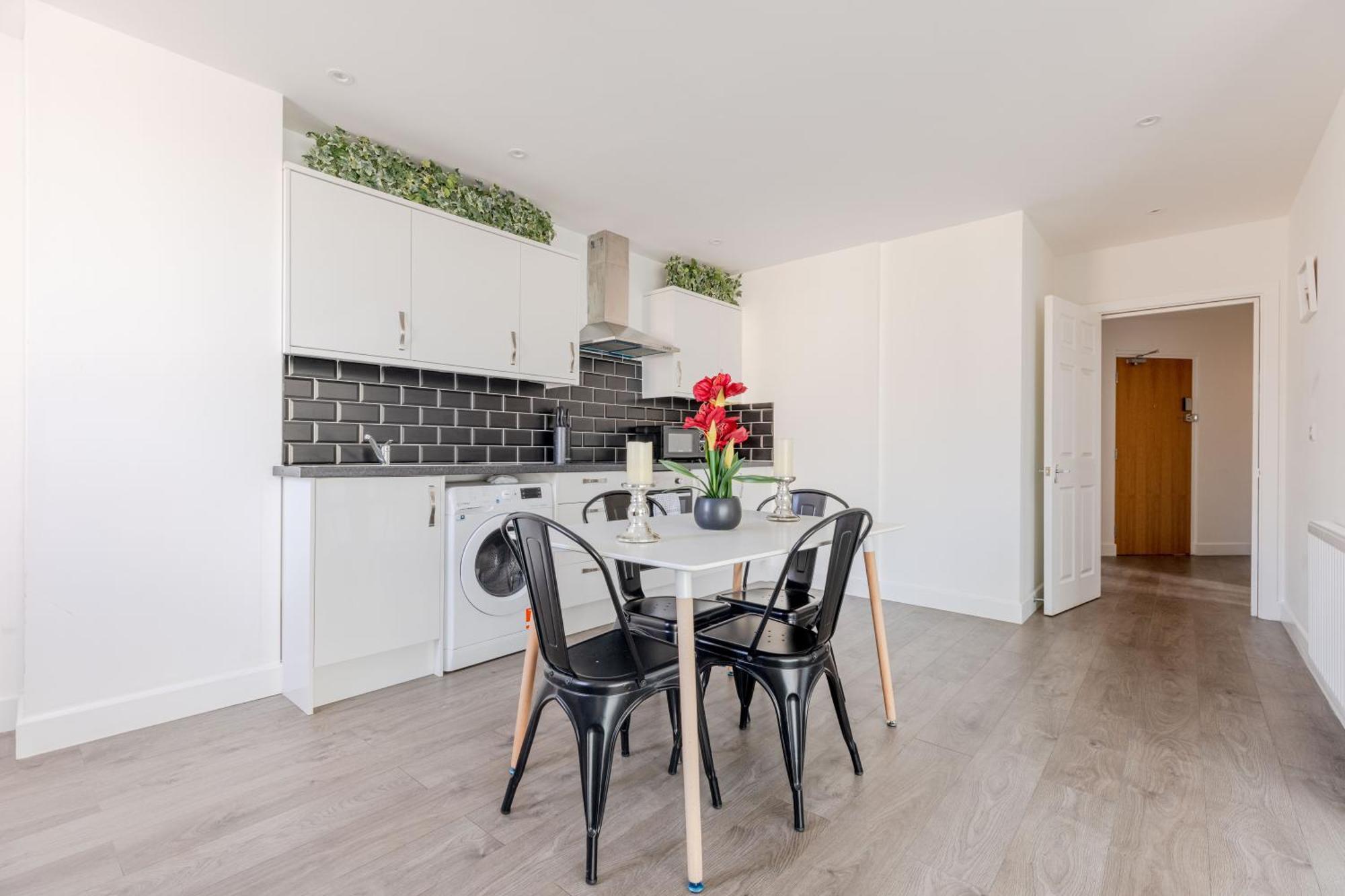 Boutique Vertigo Apartment Central Kingston/London Kingston upon Thames  Exteriör bild