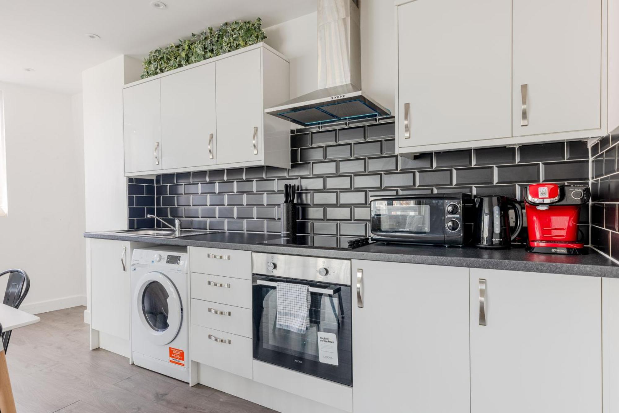 Boutique Vertigo Apartment Central Kingston/London Kingston upon Thames  Exteriör bild
